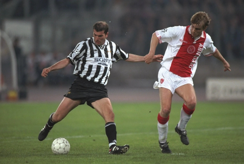 Attacking Midfielder Skills Every CAM Needs