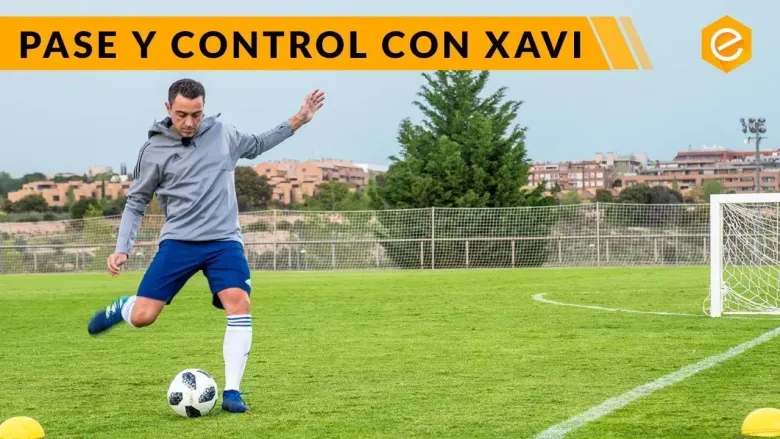 Passing technique - Learn from Xavi Hernandez